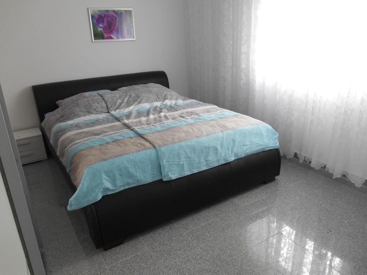 Apartments Diana Šmrika Esterno foto
